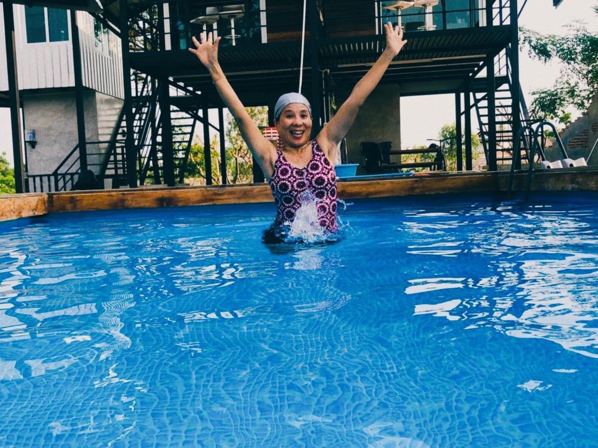Solarcell Private Homestay - โซล่าเซลล์ไพรเวทโฮมสเตย์ Uthai Thani Exterior photo