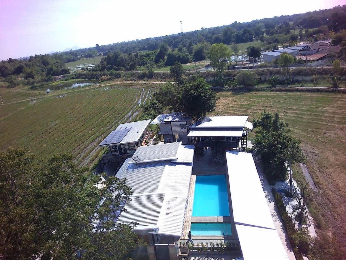 Solarcell Private Homestay - โซล่าเซลล์ไพรเวทโฮมสเตย์ Uthai Thani Exterior photo